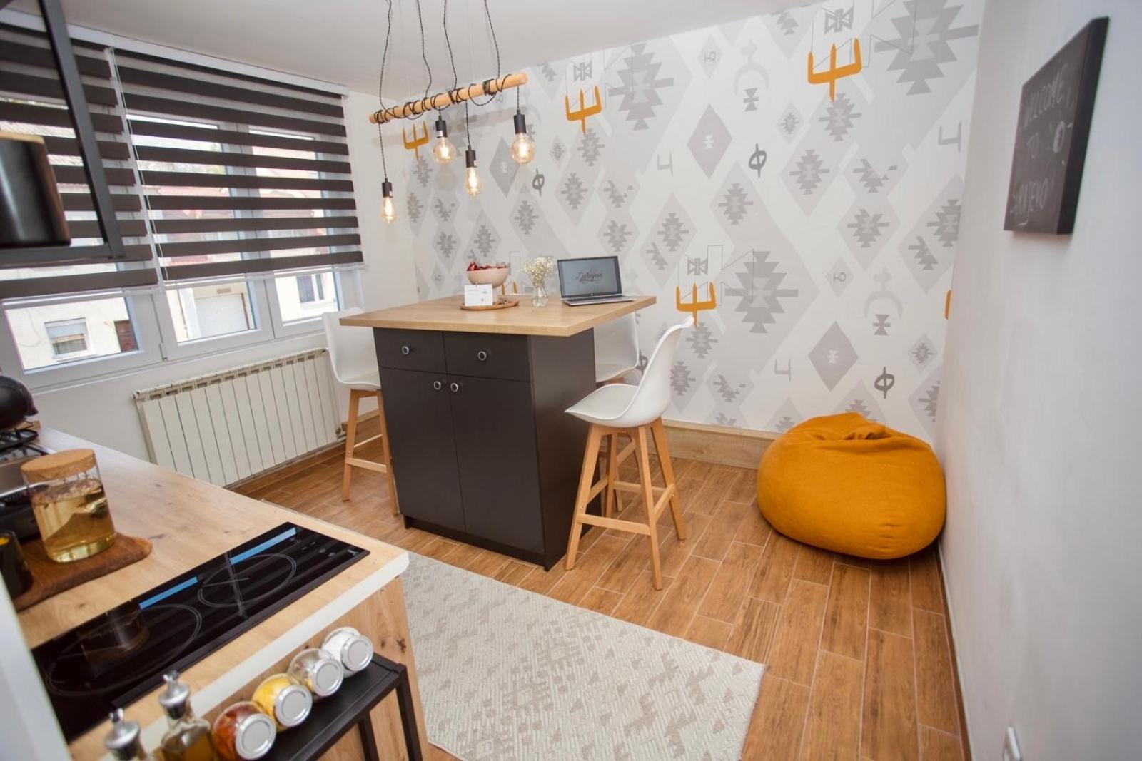 Mak Apartment - Free Parking - Balcony Saraybosna Dış mekan fotoğraf